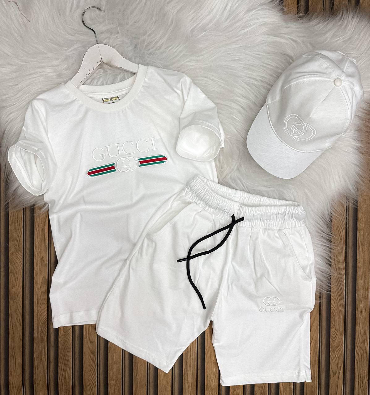 47b2bb96-91d6-4ac5-9434-bd76556424ba Gucci Baskılı Takım - Görsel 1